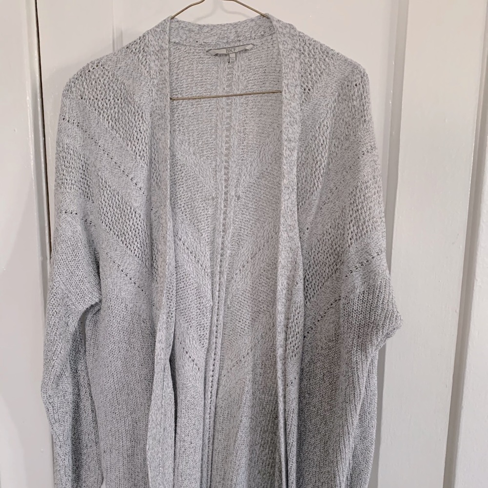 Grey cardigan